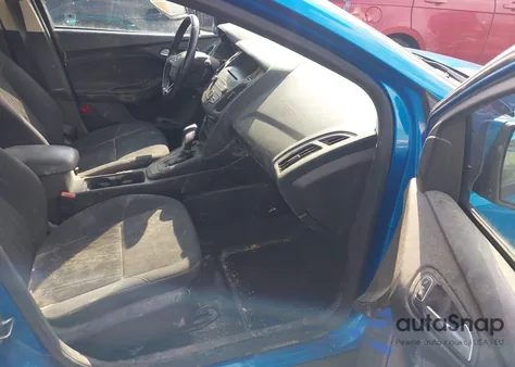 2016 Ford Focus Se z USA, uszkodzony, nr VIN 1FADP3K29GL266936